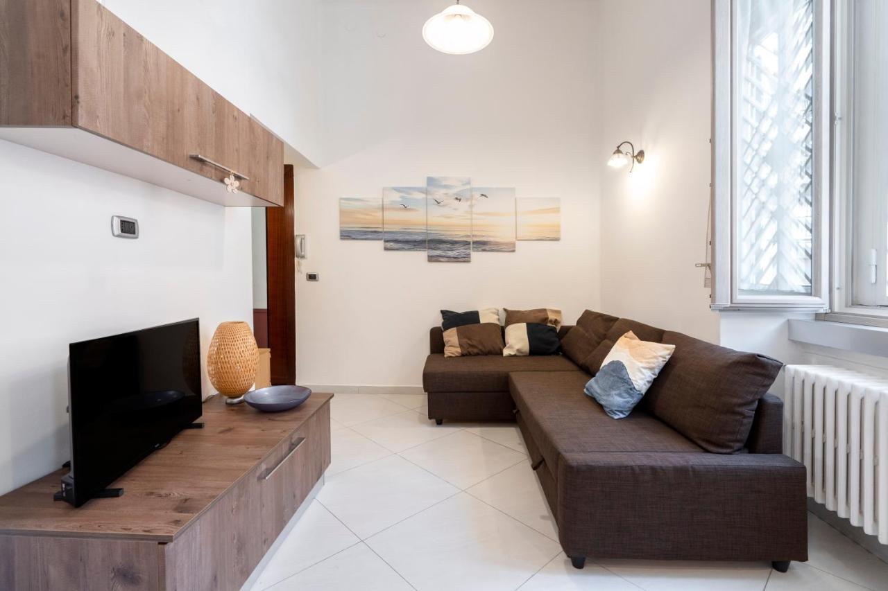La Casa Di Gio - Stazione & Policlinico Apartment Барі Екстер'єр фото